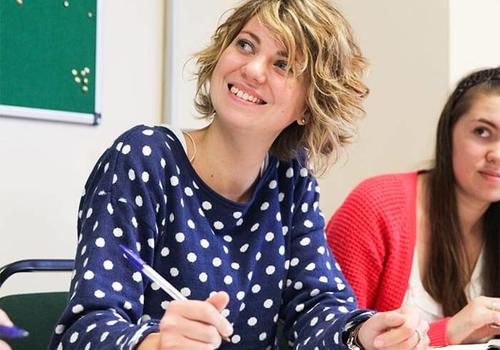 London St. Giles Student